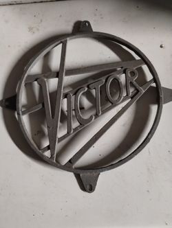 Victor Speaker Grill