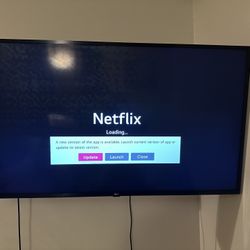 50 Inch LG With Wall Mount 