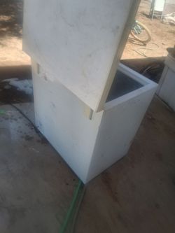 Deep freezer