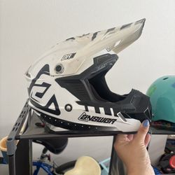 Answer Dirtbike Helmet 
