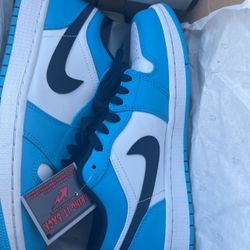 Jordan 1 Low Unc