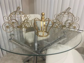 2 Cinderella metal Carriage & 1 metal Crown