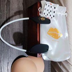 MISSES KISSES DEEP PLUNGE PUSH UP BRA