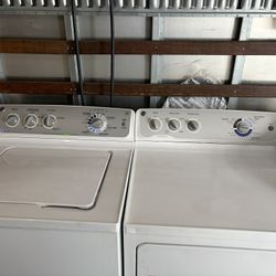 Excellent Condition GE Washer And Dryer $400