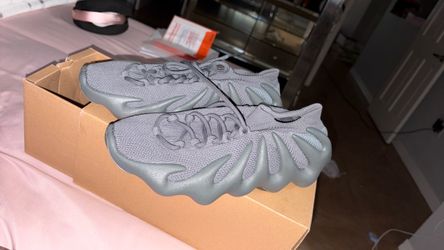 Yezzy sneakers