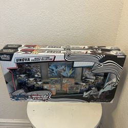 Unova Heavy Hitters Premium Collection