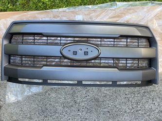 2015-2017 Ford F-150 Lariat Front Bumper Grille W/O Camera