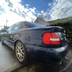 2001 Audi S4 Partout 