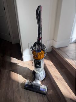 Dyson Power Ball Vacuum Multifloor