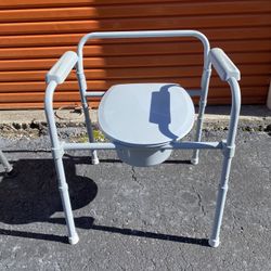 Portable Bedside Commode 