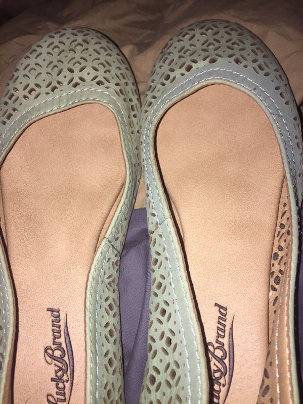 Lucky brand flats