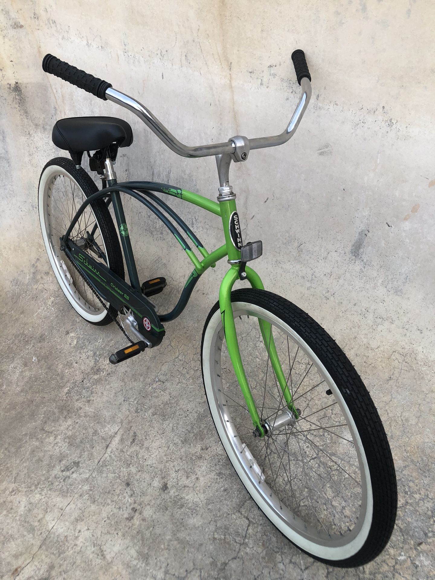 schwinn cruiser ss bicycle Huron Beach Bike for Adult, Single Speed, Coaster Brake, 26-Inch Wheels, 17-Inch Steel Frame, Full Front & Rear Fenders, Classic Handlebar, Grey : Sports & Outdoors The Schwinn Perla is a steel step Vintage 26" SCHWINN SS CRUISER,