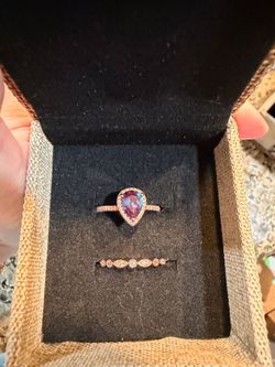 Silver 925 Ring set size 7 alexandrite stone