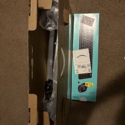 24 inch gaming monitor brand new with keyboard and mouse