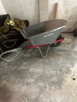 Wheel barrel