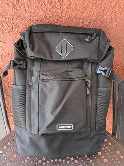 Eastsport Unisex Rival 18.5 inch Backpack