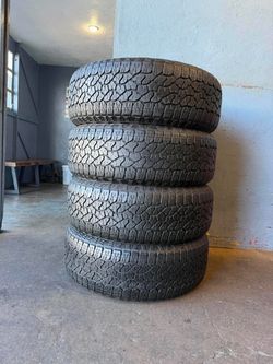 275/60/20. GOODYEAR