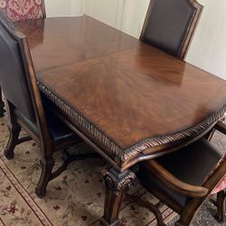 Expandable Dining Table 6 Chairs 
