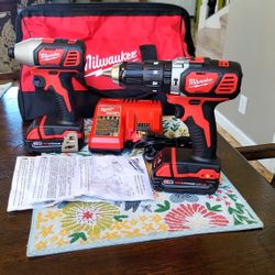 M18 18V Lithium-Ion Cordless Hammer Drill/Impact Driver Combo Kit (2-Tool) w/(2) 1.5Ah Batteries, Charger, Tool Bag