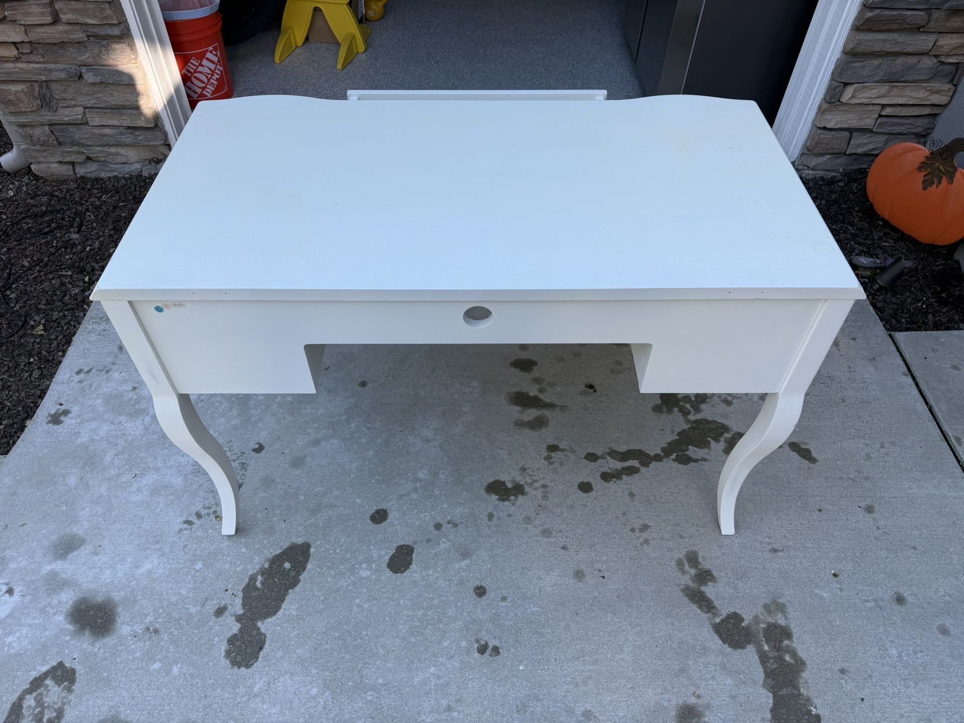 Pottery Barn/ Crate and Barrel Furniture For Sale