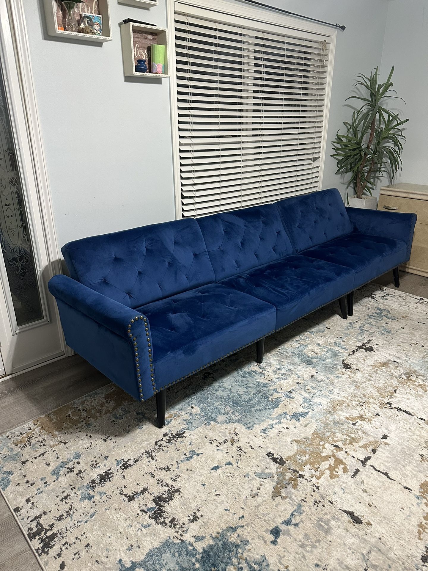Modern Blue Velvet Tufted Sofa – 4-Seater with Nailhead Trim/ Sleeper Futon Sofa