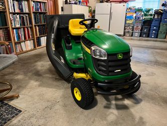 John Deere D110 Mower