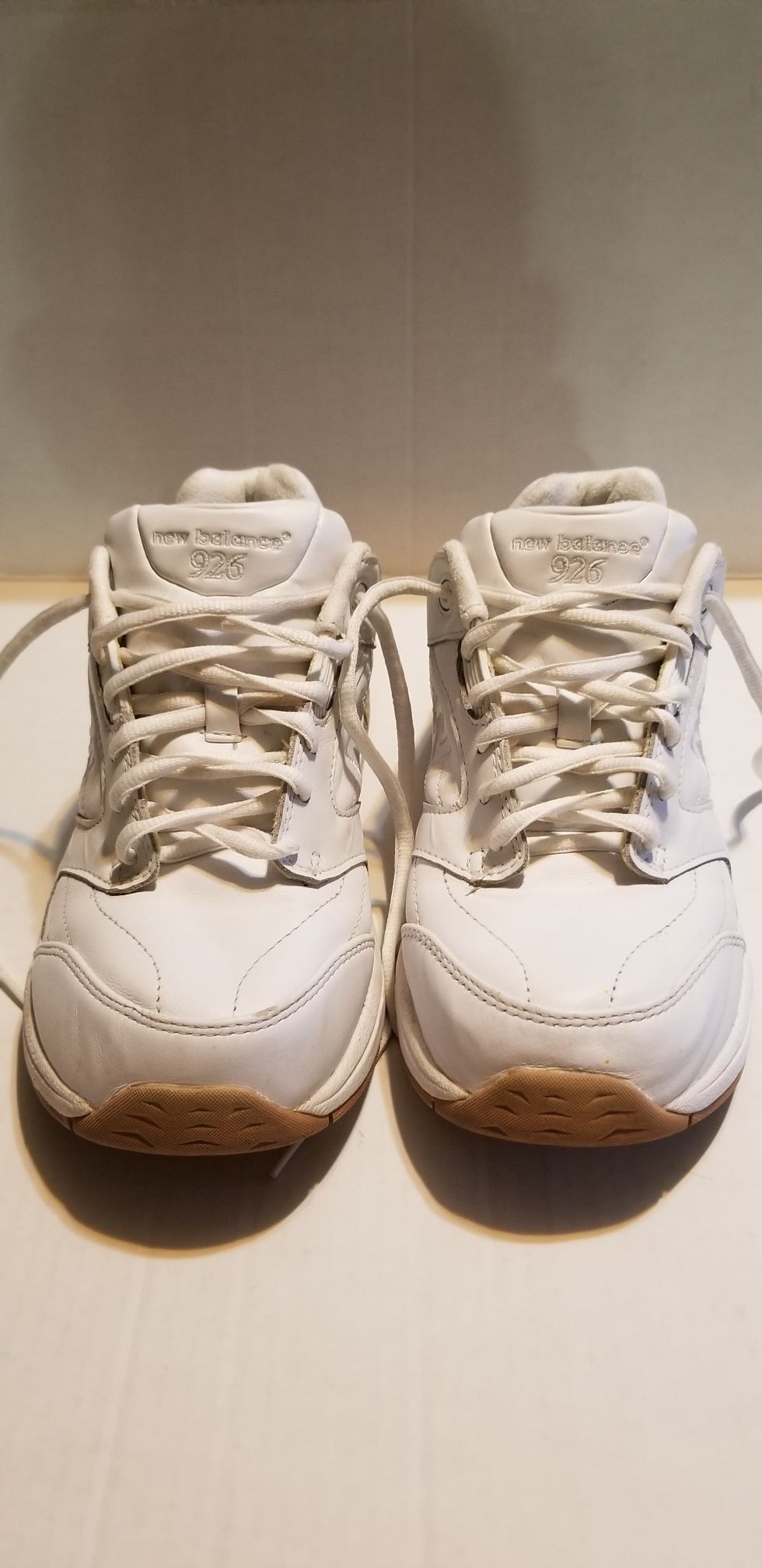 WOMEN'S LEATHER 926 NEW BALANCE SHOES SZ.8.5