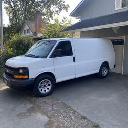 Chevy Express 1500 Clean Title
