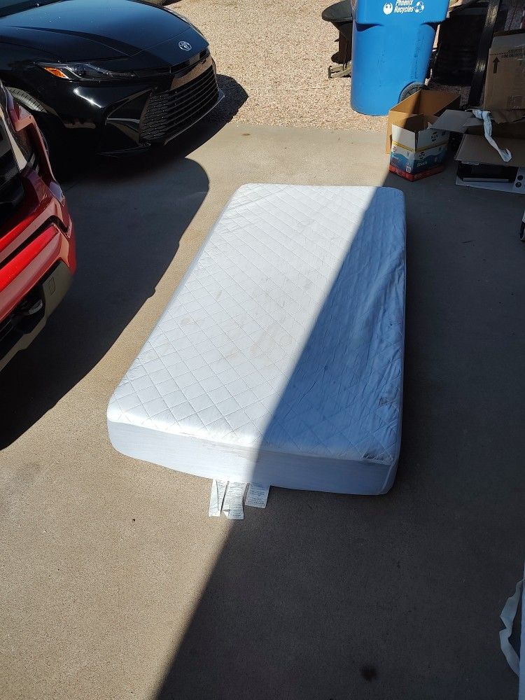 Twin Bed
