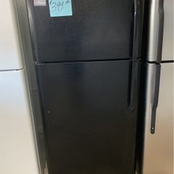 Frigidaire Refrigerator Black Excellent  .  Warranty  . Delivery Available . 2203 Fowler St. 33901