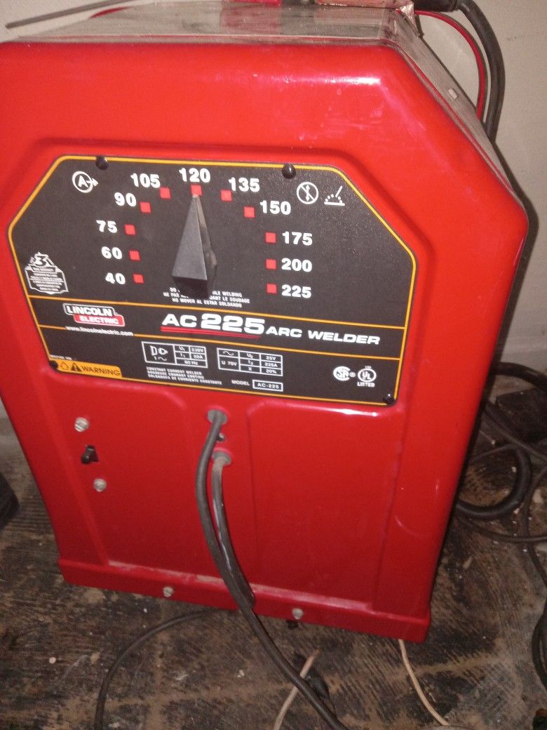 Lincoln AC-225 ARC WELDER