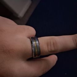 Tungsten Ring Gold Ion