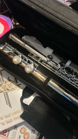 BrAnd new flute never used