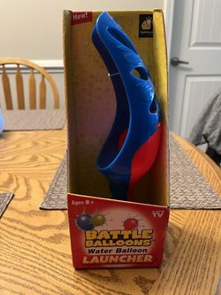 Water balloon launcher