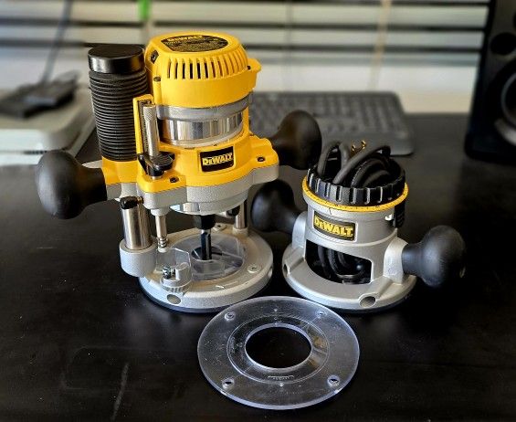 🪵 DEWALT DW618 2-1/4 HP Electronic Router Kit