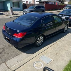 2007 Toyota Avalon XLS