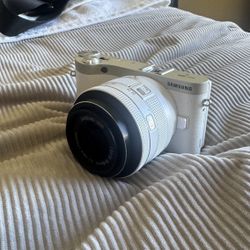 Samsung NX-300