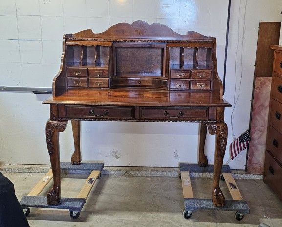 Vintage Style Writing Desk