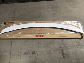 2015 - 2019 OEM spoiler for Ford Mustang S550 GT. Oxford White.