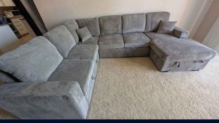 4- Pieces Gray color Convertible sectional sofa