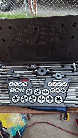 Craftsman tap and die set