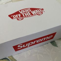 Vans X Supreme Skate Era Shoes
