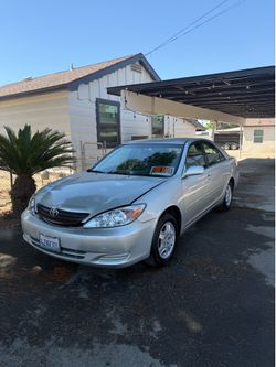 2002 Toyota Camry LE Sedan 4D
