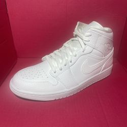 Nike Air Jordan 1 Mid  Triple White 554724 130  Size 10.5