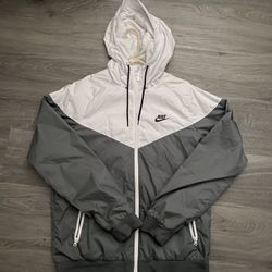 nike windrunner jacket 