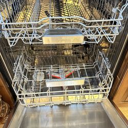 Bosch panel ready benchmark series 24 inch top control