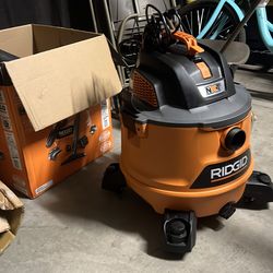 RIDGID 14 gallon wet/dry next