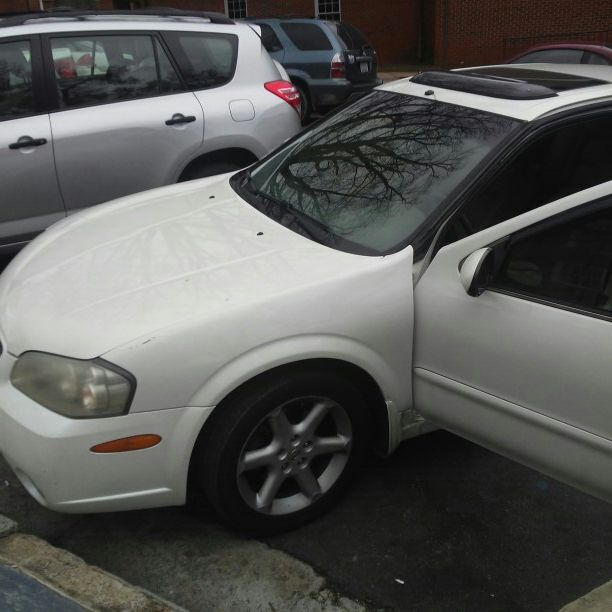 2002 Nissan Maxima 6 speed Manual!