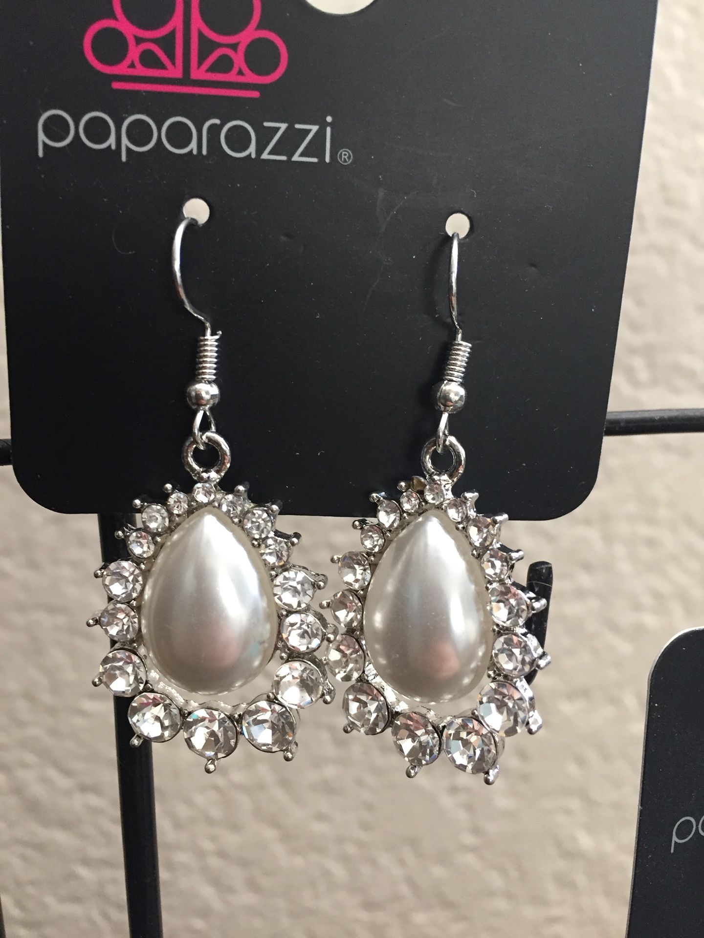 Paparazzi earrings