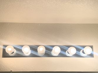 Chrome Six Bulb bathroom Light 